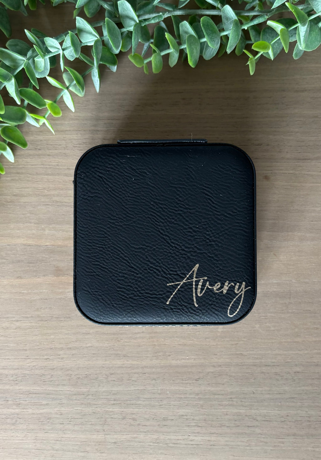 LEATHERETTE JEWELRY CASE (TRAVEL SIZE 4X4)