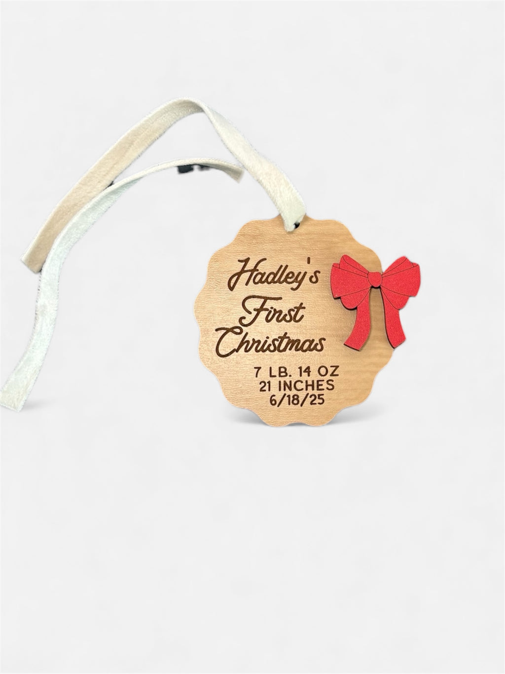 Bab'ys First Christmas Scalloped with Bow